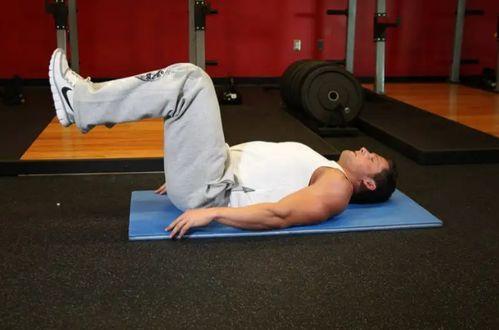 欧美锻炼腹肌的方法视频,欧美健身达人腹肌锻炼秘籍大公开