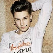 欧美帅哥爱情视频,浪漫邂逅，心动瞬间